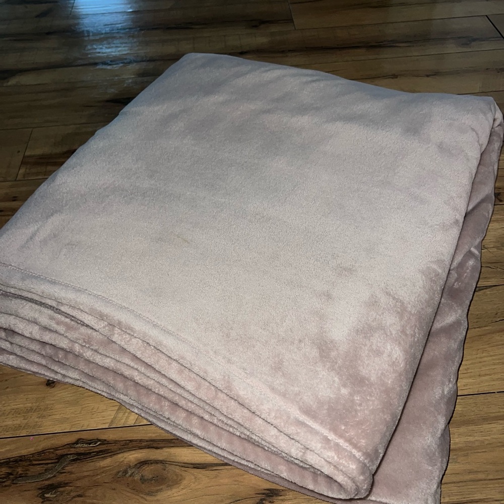 Light pink Calvin Klein blanket